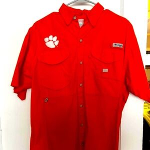 COLUMBIA PFG- fish SPF sports shirt with the CLEMSON TIGERS team! Asking $20 obo